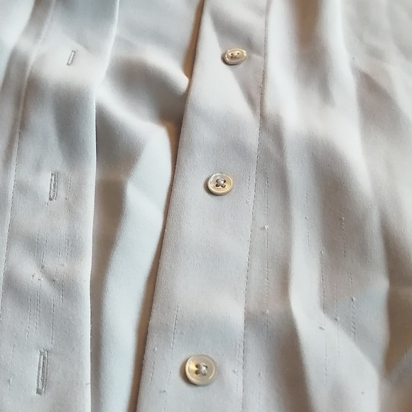 Aritzia Babaton Sleeveless Blouse - Picture 3 of 7